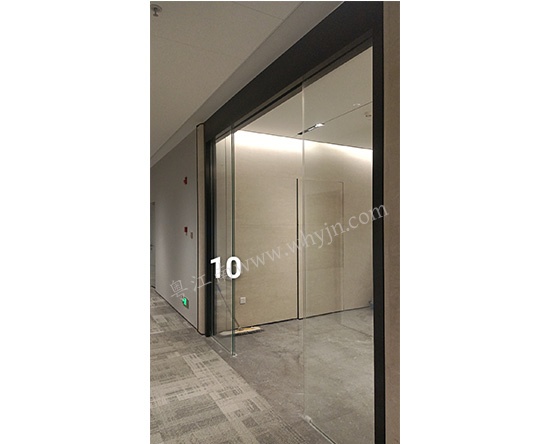 不銹鋼聯(lián)動(dòng)移門(mén)